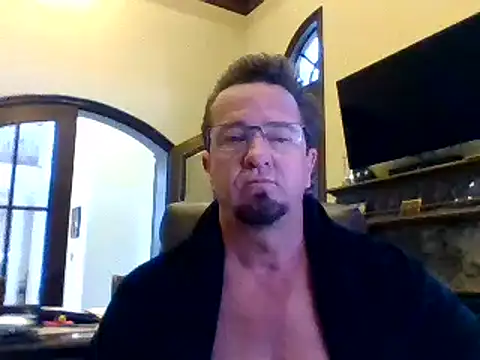 Snapshot of sluttydylan chatting on February 23, 2025, 8:00 pm sluttydylan online show from February 23, 2025, 8:00 pm