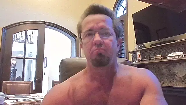 Snapshot of sluttydylan chatting on November 7, 2025, 7:03 pm sluttydylan online show from November 7, 2025, 7:03 pm