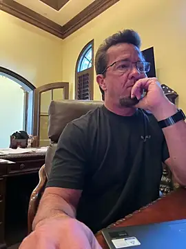 sluttydylan online show from February 25, 2026, 9:02 pm