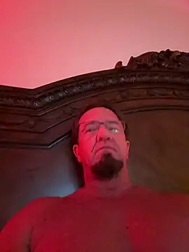 sluttydylan online show from April 13, 2026, 6:30 am