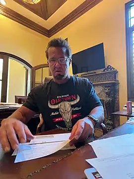 sluttydylan online show from June 29, 2026, 7:25 pm