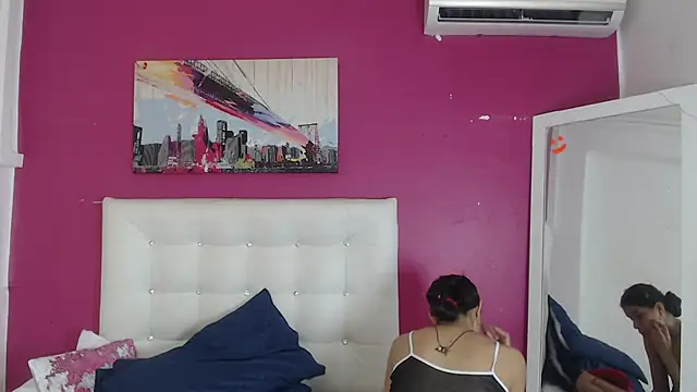 Snapshot of nextdoor_fantasy1 chatting on October 23, 2025, 3:28 am nextdoor fantasy1 online show from October 23, 2025, 3:28 am