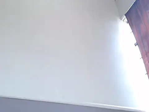 cutiebar online show from December 1, 2025, 7:46 am