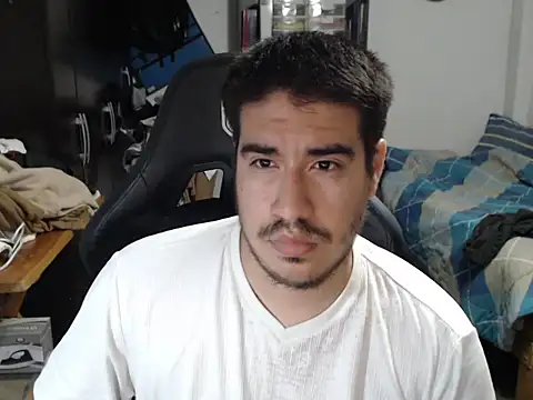 thealfawolf01 online show from October 11, 2025, 3:28 am