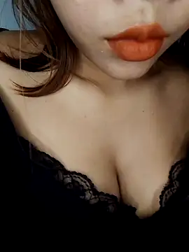 Sofia xx2 online show from March 4, 2025, 7:41 am