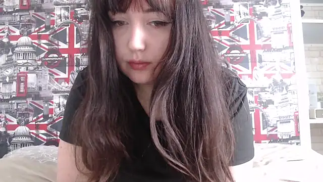 Lynylou online show from February 16, 2026, 12:56 pm