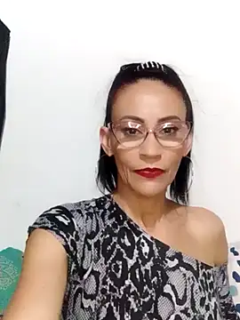 Snapshot of BarbaraMature chatting on January 18, 2025, 9:55 pm BarbaraMature online show from January 18, 2025, 9:55 pm