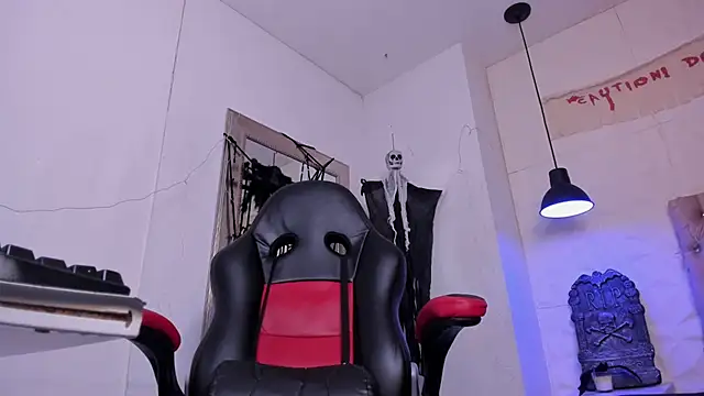 Snapshot of angel_hardy_dl chatting on October 17, 2025, 10:40 am angel hardy dl online show from October 17, 2025, 10:40 am