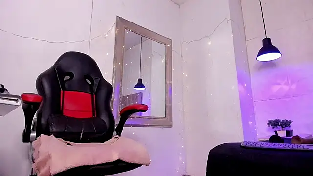 Snapshot of angel_hardy_dl chatting on November 4, 2025, 12:04 pm angel hardy dl online show from November 4, 2025, 12:04 pm