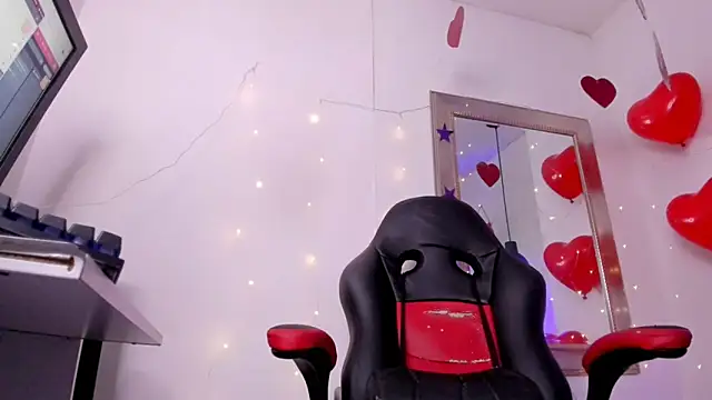 angel hardy dl online show from April 2, 2026, 12:14 pm