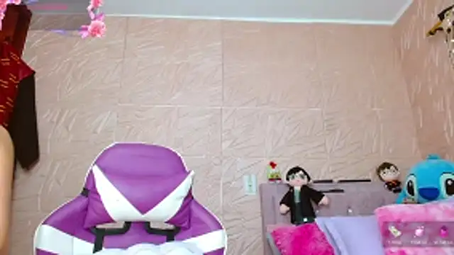 kendallsweet7 online show from November 7, 2025, 7:47 pm