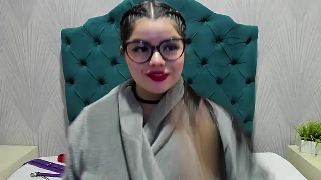 Snapshot of BrithneyLee_ chatting on December 2, 2024, 4:20 pm BrithneyLee online show from December 2, 2024, 4:20 pm
