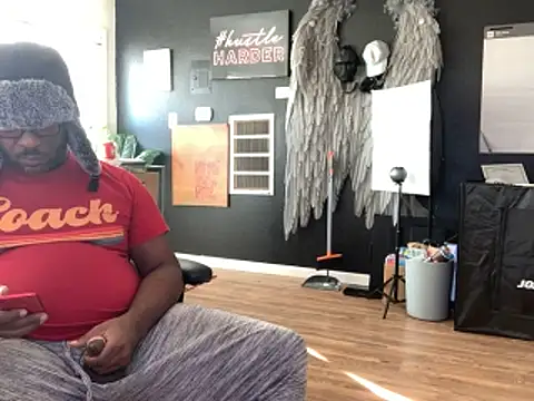 bigshh8 online show from February 27, 2026, 4:29 pm