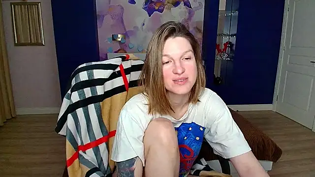 Snapshot of EmilyWalkeri chatting on March 8, 2025, 1:06 am EmilyWalkeri online show from March 8, 2025, 1:06 am