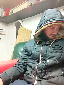 Snapshot of Rejtelmesest chatting on December 21, 2024, 6:55 pm Rejtelmesest online show from December 21, 2024, 6:55 pm