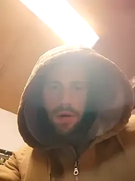 Snapshot of Rejtelmesest chatting on December 26, 2024, 1:29 am Rejtelmesest online show from December 26, 2024, 1:29 am