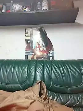 Snapshot of Rejtelmesest chatting on January 6, 2025, 5:38 pm Rejtelmesest online show from January 6, 2025, 5:38 pm