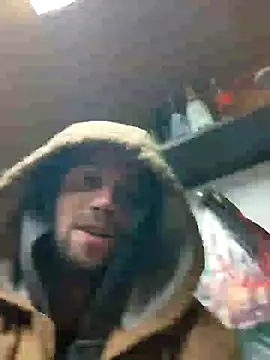 Snapshot of Rejtelmesest chatting on January 10, 2025, 3:39 am Rejtelmesest online show from January 10, 2025, 3:39 am