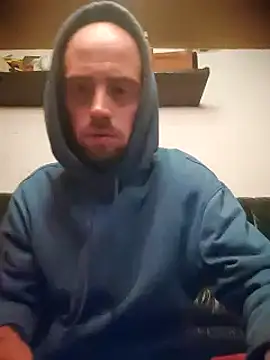 Snapshot of Rejtelmesest chatting on January 12, 2025, 7:53 pm Rejtelmesest online show from January 12, 2025, 7:53 pm