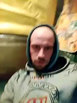 Snapshot of Rejtelmesest chatting on January 18, 2025, 9:13 pm Rejtelmesest online show from January 18, 2025, 9:13 pm