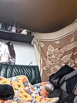 Snapshot of Rejtelmesest chatting on February 4, 2025, 8:38 pm Rejtelmesest online show from February 4, 2025, 8:38 pm