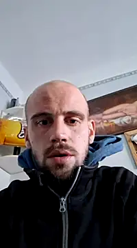 Snapshot of Rejtelmesest chatting on February 5, 2025, 1:22 pm Rejtelmesest online show from February 5, 2025, 1:22 pm