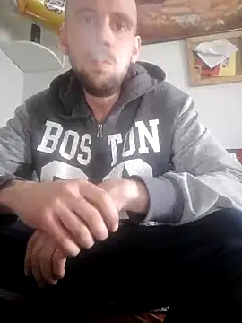 Snapshot of Rejtelmesest chatting on March 10, 2025, 1:54 pm Rejtelmesest online show from March 10, 2025, 1:54 pm