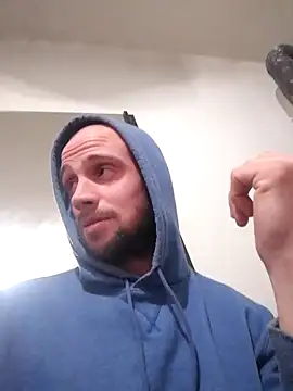 Snapshot of Rejtelmesest chatting on March 17, 2025, 3:36 am Rejtelmesest online show from March 17, 2025, 3:36 am