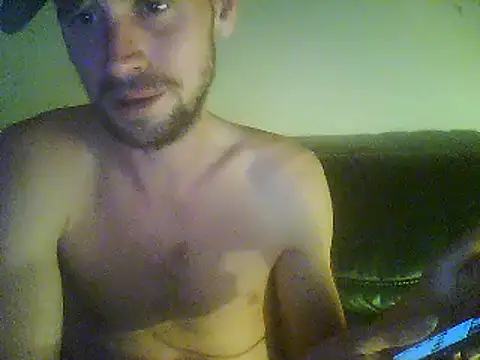 Snapshot of Rejtelmesest chatting on March 19, 2025, 1:32 am Rejtelmesest online show from March 19, 2025, 1:32 am