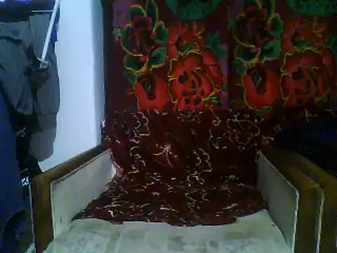 Snapshot of Rejtelmesest chatting on September 27, 2025, 10:04 pm Rejtelmesest online show from September 27, 2025, 10:04 pm