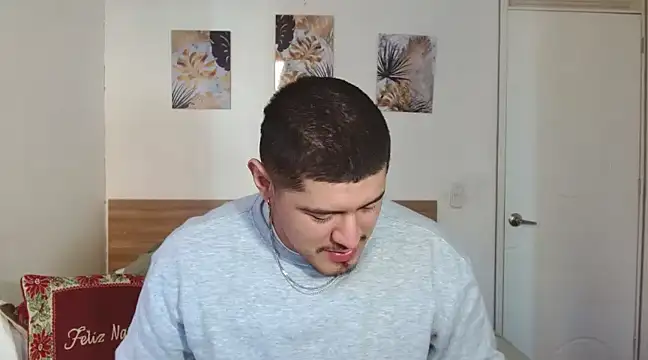 Baltazar Dupont online show from December 4, 2024, 12:58 pm