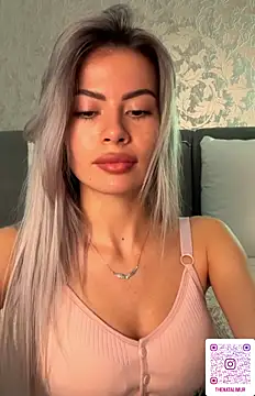 Natalimuur online show from November 19, 2025, 3:01 pm