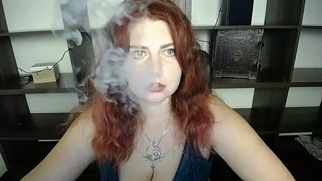 Snapshot of Lizzy_Love chatting on January 26, 2025, 2:19 pm Lizzy Love online show from January 26, 2025, 2:19 pm