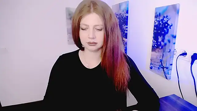 Lizzy Love online show from March 18, 2026, 9:34 am