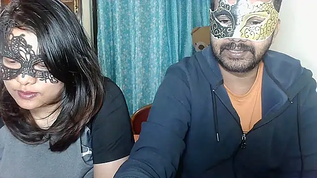 Cutehornycouples online show from October 23, 2025, 5:55 pm