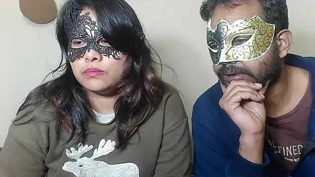 Cutehornycouples online show from November 7, 2025, 6:08 pm