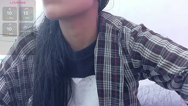 yourcuteneighbourr online show from October 28, 2025, 2:59 am