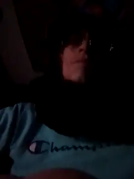 gurlnips online show from January 30, 2025, 12:06 pm