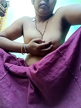 Snapshot of Cute_Suhani chatting on September 23, 2025, 2:03 am Cute Suhani online show from September 23, 2025, 2:03 am