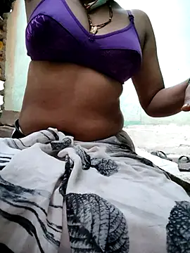 Snapshot of Cute_Suhani chatting on November 9, 2025, 12:03 pm Cute Suhani online show from November 9, 2025, 12:03 pm