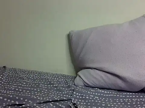 Sexxy slim honey online show from September 10, 2025, 3:45 pm