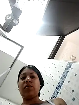 Tiphanydirty3 online show from February 6, 2025, 12:48 pm