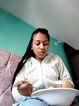 Tiphanydirty3 online show from February 6, 2025, 6:56 pm