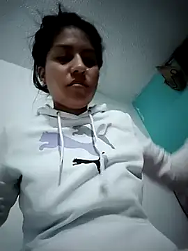 Tiphanydirty3 online show from February 26, 2025, 3:21 am