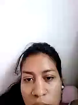 Tiphanydirty3 online show from February 28, 2025, 6:41 pm