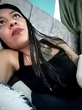 Tiphanydirty3 online show from March 10, 2025, 11:16 pm