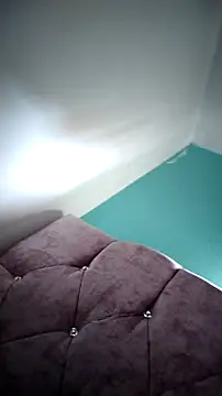 Tiphanydirty3 online show from October 29, 2025, 6:42 pm