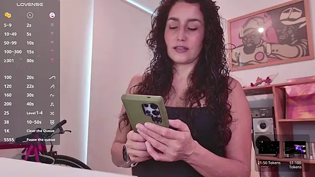 AndreaGomez88 online show from November 29, 2025, 8:56 pm