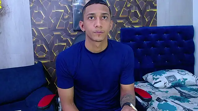 Snapshot of dominic_smith_ chatting on March 25, 2026, 8:59 pm dominic smith online show from March 25, 2026, 8:59 pm