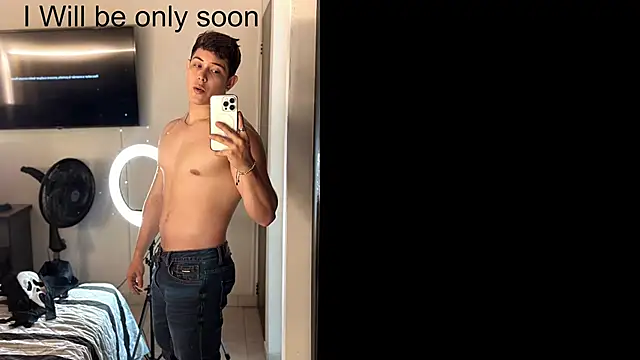 Snapshot of Alan_hadid1 chatting on October 31, 2025, 2:07 pm Alan hadid1 online show from October 31, 2025, 2:07 pm